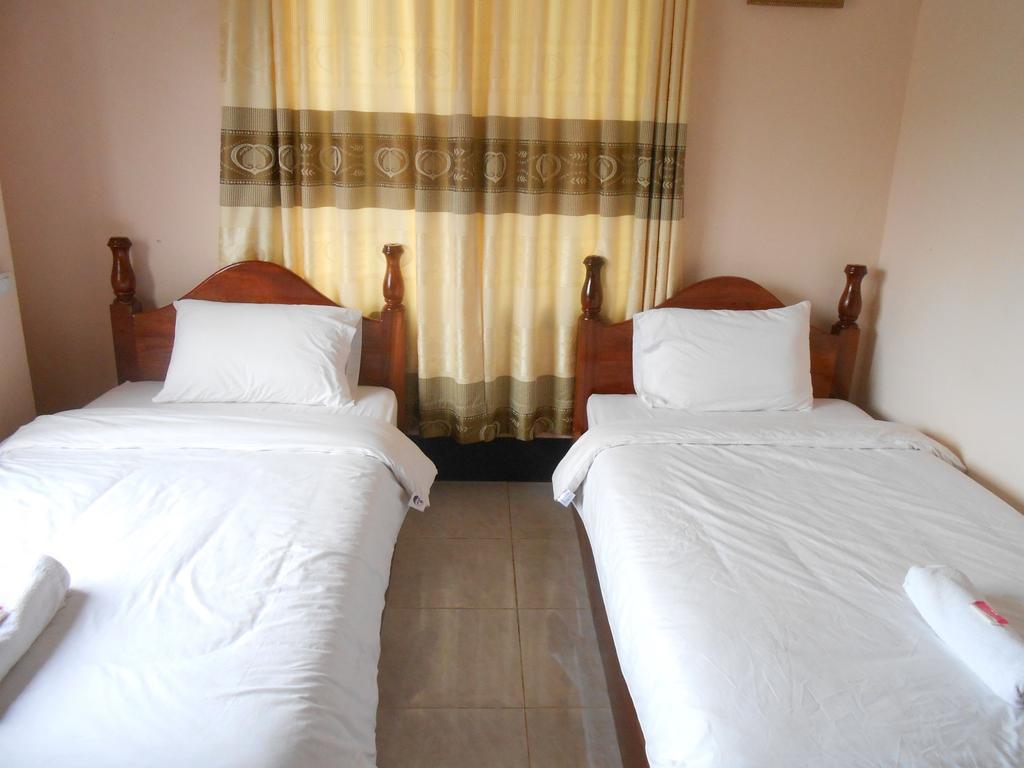 The Garden Pany Hotel Vang Vieng Habitación foto